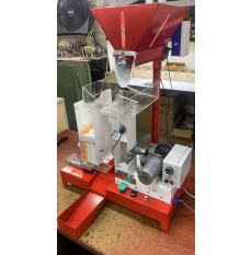 POWER-MATİC 24 VOLT HELEZONLU VE HAZNELİ TÜTÜN SARMA MAKİNESİ